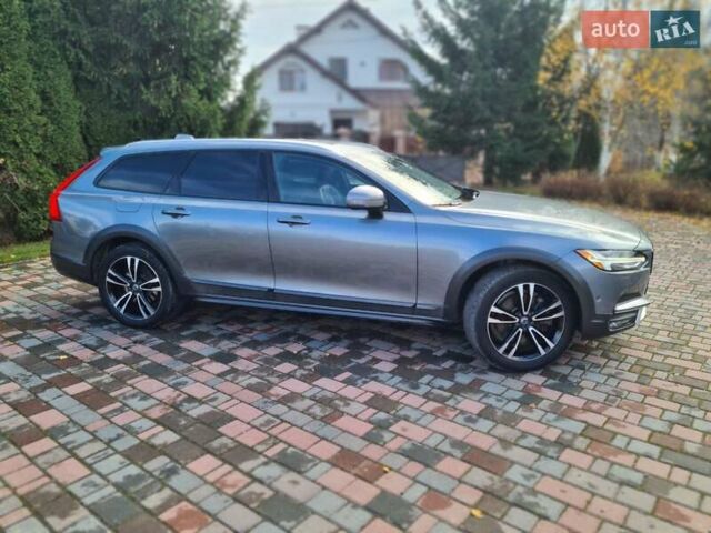 Серый Вольво В90, объемом двигателя 1.97 л и пробегом 167 тыс. км за 23900 $, фото 12 на Automoto.ua