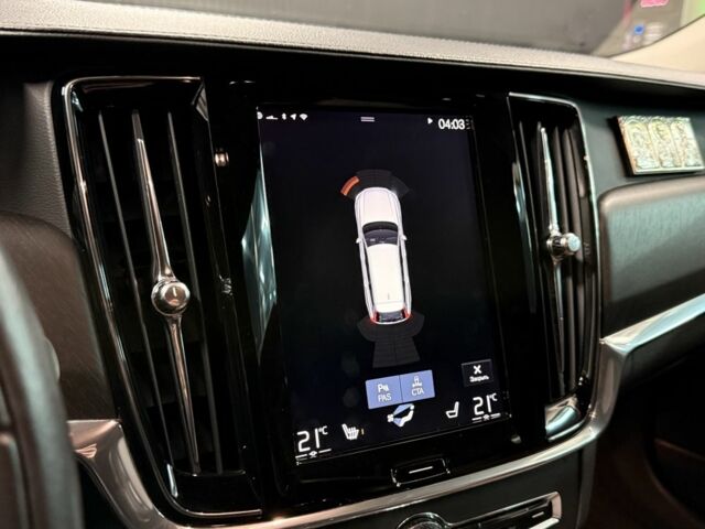 Серый Вольво В90, объемом двигателя 2 л и пробегом 161 тыс. км за 35000 $, фото 17 на Automoto.ua