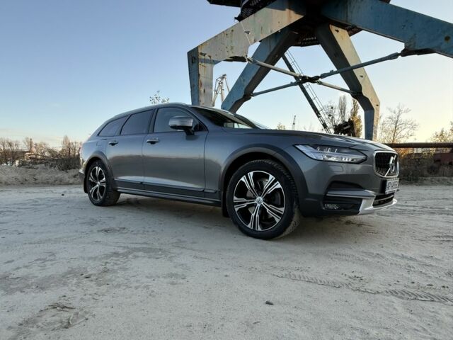 Серый Вольво В90, объемом двигателя 2 л и пробегом 161 тыс. км за 35000 $, фото 9 на Automoto.ua