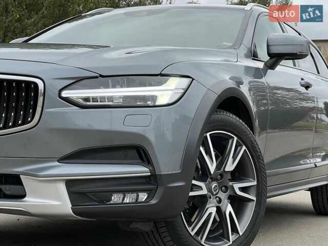 Серый Вольво В90, объемом двигателя 1.97 л и пробегом 107 тыс. км за 31000 $, фото 11 на Automoto.ua