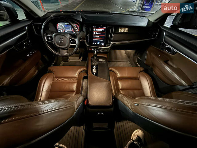 Серый Вольво В90, объемом двигателя 1.97 л и пробегом 161 тыс. км за 34126 $, фото 52 на Automoto.ua