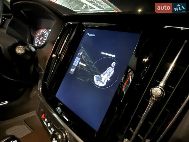 Серый Вольво В90, объемом двигателя 1.97 л и пробегом 161 тыс. км за 34126 $, фото 43 на Automoto.ua