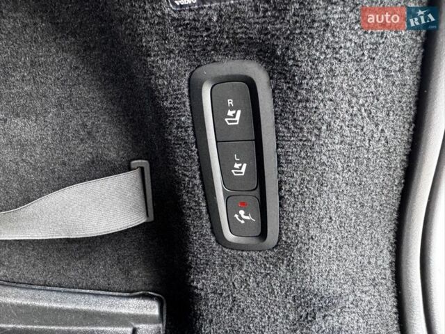 Сірий Вольво В90, об'ємом двигуна 1.97 л та пробігом 252 тис. км за 25300 $, фото 36 на Automoto.ua
