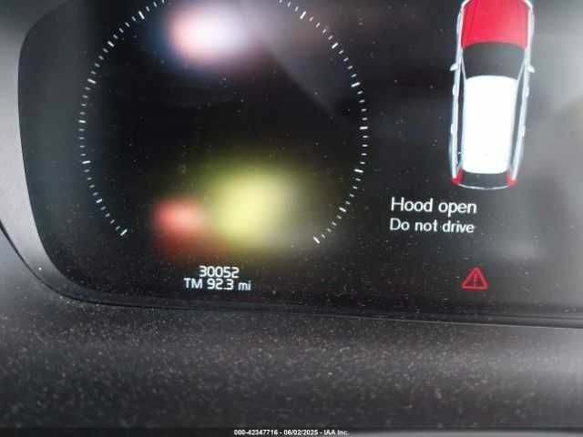 Серый Вольво В90, объемом двигателя 2 л и пробегом 30 тыс. км за 7000 $, фото 6 на Automoto.ua