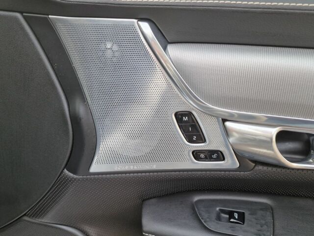 Серый Вольво В90, объемом двигателя 2 л и пробегом 68 тыс. км за 63231 $, фото 13 на Automoto.ua