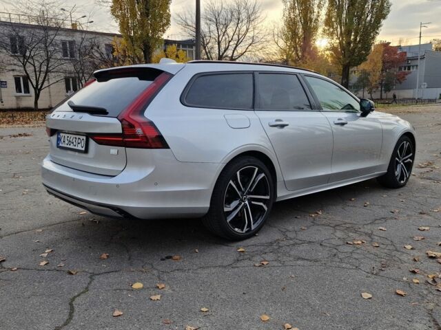 Серый Вольво В90, объемом двигателя 2 л и пробегом 68 тыс. км за 63231 $, фото 4 на Automoto.ua