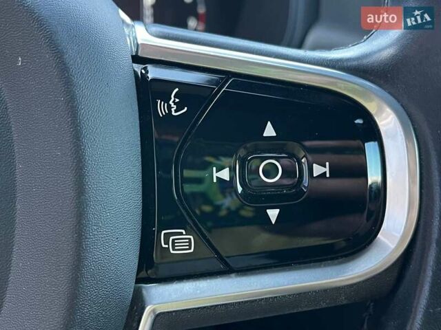 Синій Вольво В90, об'ємом двигуна 1.97 л та пробігом 144 тис. км за 26990 $, фото 20 на Automoto.ua