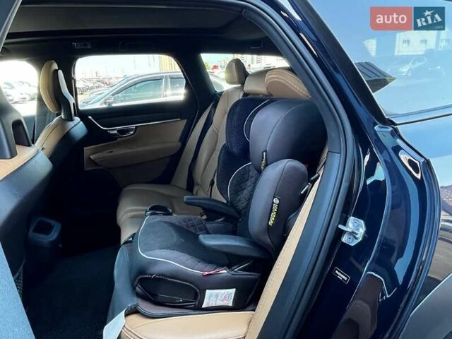 Синий Вольво В90, объемом двигателя 1.97 л и пробегом 147 тыс. км за 25990 $, фото 12 на Automoto.ua