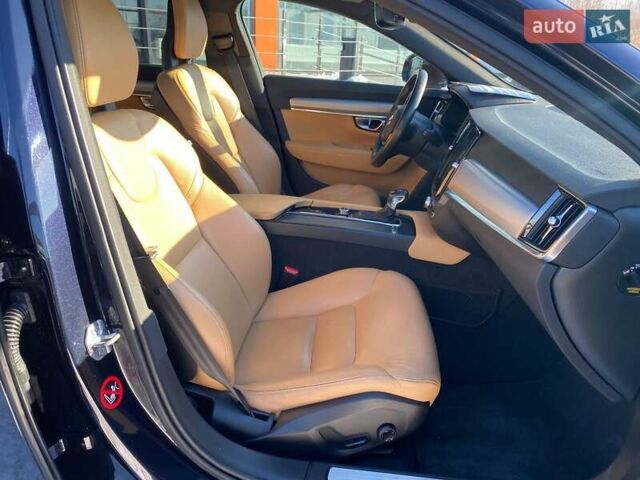 Синий Вольво В90, объемом двигателя 1.97 л и пробегом 204 тыс. км за 19900 $, фото 21 на Automoto.ua