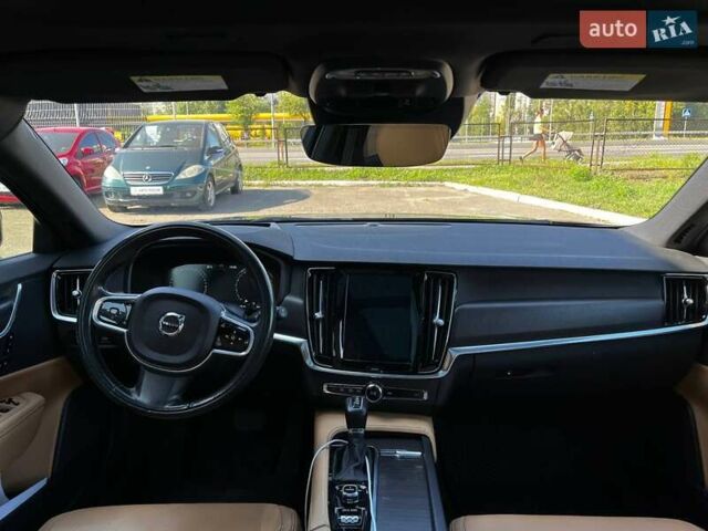 Синій Вольво В90, об'ємом двигуна 1.97 л та пробігом 144 тис. км за 26990 $, фото 39 на Automoto.ua