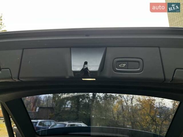 Синий Вольво В90, объемом двигателя 1.97 л и пробегом 106 тыс. км за 31700 $, фото 10 на Automoto.ua