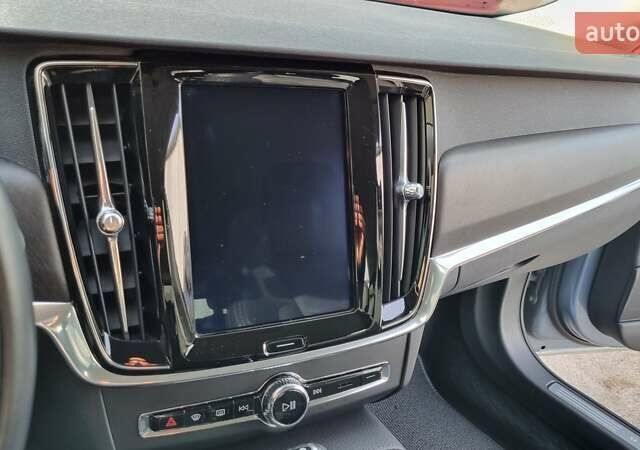 Синій Вольво В90, об'ємом двигуна 1.97 л та пробігом 124 тис. км за 31000 $, фото 29 на Automoto.ua