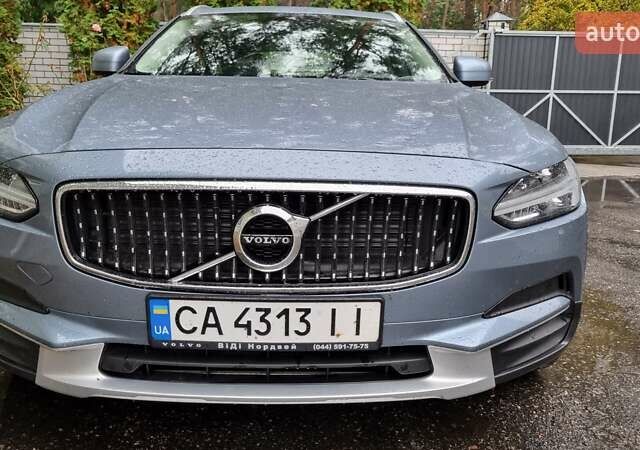 Синій Вольво В90, об'ємом двигуна 1.97 л та пробігом 124 тис. км за 31000 $, фото 2 на Automoto.ua