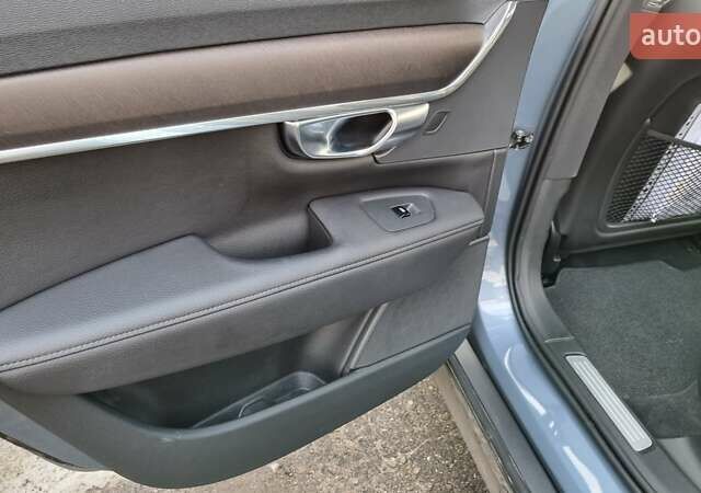 Синій Вольво В90, об'ємом двигуна 1.97 л та пробігом 124 тис. км за 31000 $, фото 21 на Automoto.ua