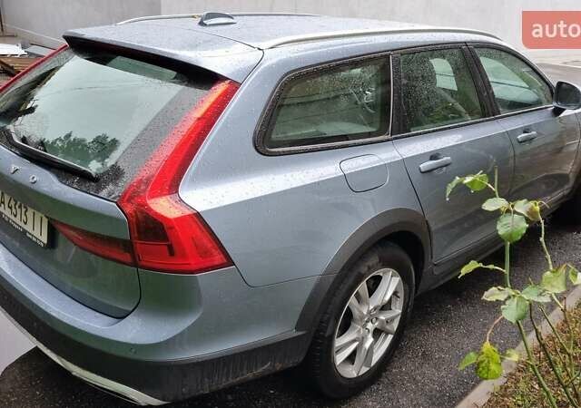 Синій Вольво В90, об'ємом двигуна 1.97 л та пробігом 124 тис. км за 31000 $, фото 10 на Automoto.ua