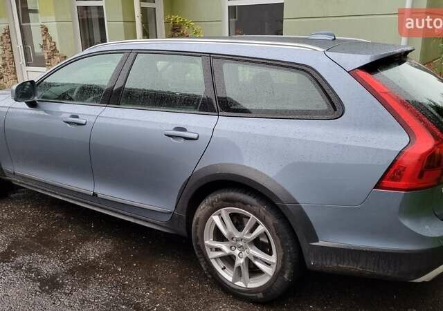 Синій Вольво В90, об'ємом двигуна 1.97 л та пробігом 124 тис. км за 31000 $, фото 8 на Automoto.ua