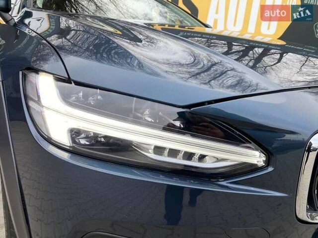 Синий Вольво В90, объемом двигателя 1.97 л и пробегом 57 тыс. км за 44500 $, фото 3 на Automoto.ua