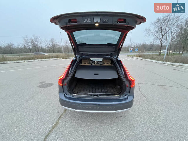 Синий Вольво В90, объемом двигателя 1.97 л и пробегом 35 тыс. км за 46900 $, фото 20 на Automoto.ua