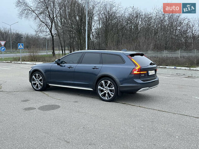 Синий Вольво В90, объемом двигателя 1.97 л и пробегом 35 тыс. км за 46900 $, фото 4 на Automoto.ua