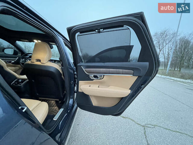 Синий Вольво В90, объемом двигателя 1.97 л и пробегом 35 тыс. км за 46900 $, фото 28 на Automoto.ua