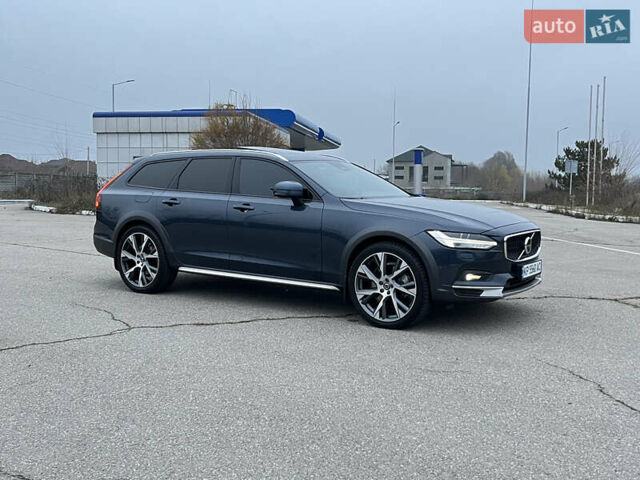 Синий Вольво В90, объемом двигателя 1.97 л и пробегом 35 тыс. км за 46900 $, фото 11 на Automoto.ua