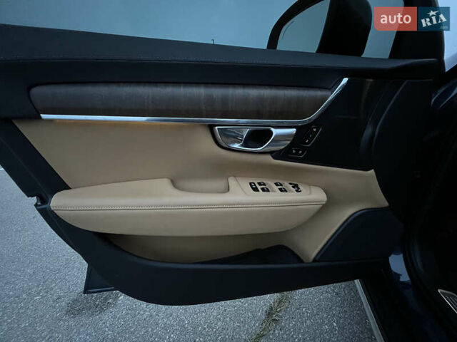 Синий Вольво В90, объемом двигателя 1.97 л и пробегом 35 тыс. км за 46900 $, фото 32 на Automoto.ua