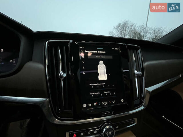 Синий Вольво В90, объемом двигателя 1.97 л и пробегом 35 тыс. км за 46900 $, фото 26 на Automoto.ua