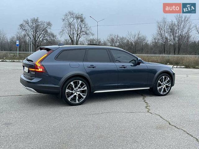 Синий Вольво В90, объемом двигателя 1.97 л и пробегом 35 тыс. км за 46900 $, фото 10 на Automoto.ua