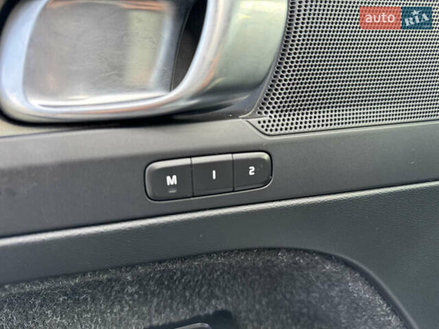 Белый Вольво XC40, объемом двигателя 1.97 л и пробегом 188 тыс. км за 26500 $, фото 28 на Automoto.ua