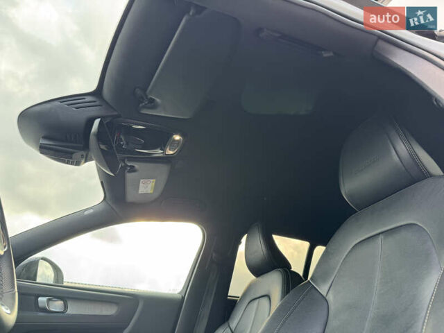 Белый Вольво XC40, объемом двигателя 1.97 л и пробегом 188 тыс. км за 26500 $, фото 32 на Automoto.ua