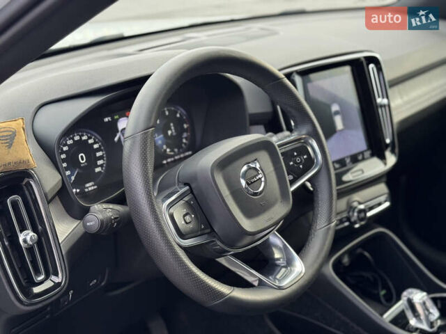 Вольво XC40 2018 в Виннице на Automoto.ua Белый Вольво XC40, объемом двигателя 1.97 л и пробегом 188 тыс. км за 26900 $, фото 29 на Automoto.ua