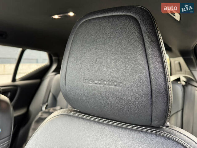 Белый Вольво XC40, объемом двигателя 1.97 л и пробегом 188 тыс. км за 26500 $, фото 33 на Automoto.ua