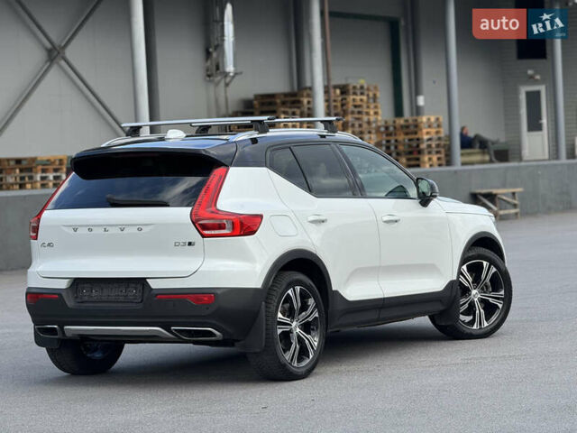 Вольво XC40 2018 в Виннице на Automoto.ua Белый Вольво XC40, объемом двигателя 1.97 л и пробегом 188 тыс. км за 26900 $, фото 15 на Automoto.ua