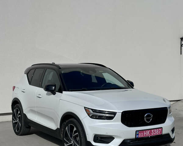 Вольво XC40 2018 в Луцке на Automoto.ua Белый Вольво XC40, объемом двигателя 1.97 л и пробегом 163 тыс. км за 24500 $, фото 2 на Automoto.ua