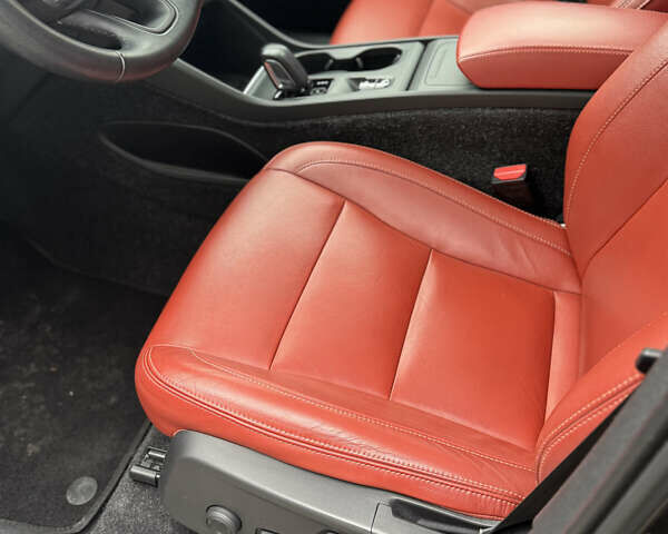 Белый Вольво XC40, объемом двигателя 1.97 л и пробегом 73 тыс. км за 21500 $, фото 23 на Automoto.ua