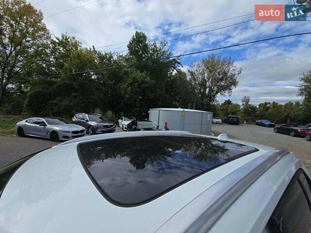 Белый Вольво XC40, объемом двигателя 1.97 л и пробегом 80 тыс. км за 19999 $, фото 8 на Automoto.ua