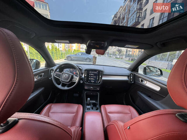 Білий Вольво XC40, об'ємом двигуна 1.97 л та пробігом 73 тис. км за 22800 $, фото 8 на Automoto.ua