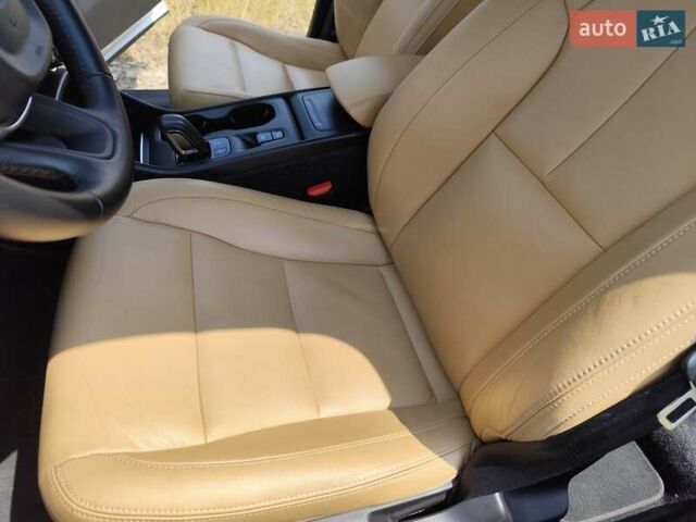 Белый Вольво XC40, объемом двигателя 1.97 л и пробегом 104 тыс. км за 24000 $, фото 1 на Automoto.ua