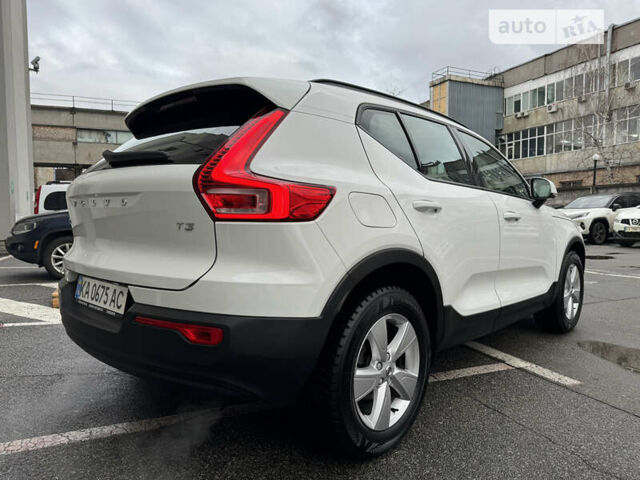 Белый Вольво XC40, объемом двигателя 1.48 л и пробегом 63 тыс. км за 29999 $, фото 17 на Automoto.ua