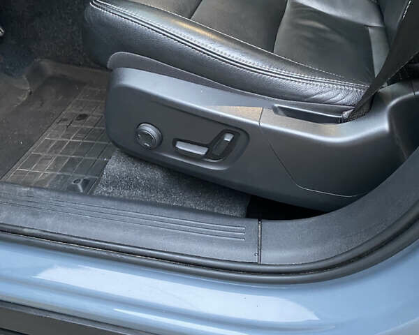 Білий Вольво XC40, об'ємом двигуна 1.97 л та пробігом 33 тис. км за 29000 $, фото 27 на Automoto.ua