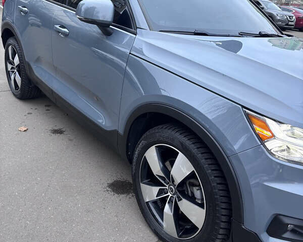 Білий Вольво XC40, об'ємом двигуна 1.97 л та пробігом 33 тис. км за 29000 $, фото 9 на Automoto.ua