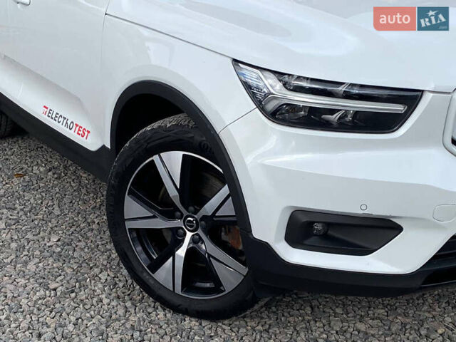 Вольво XC40 2021 в Самборе на Automoto.ua Белый Вольво XC40, объемом двигателя 0 л и пробегом 163 тыс. км за 23999 $, фото 17 на Automoto.ua