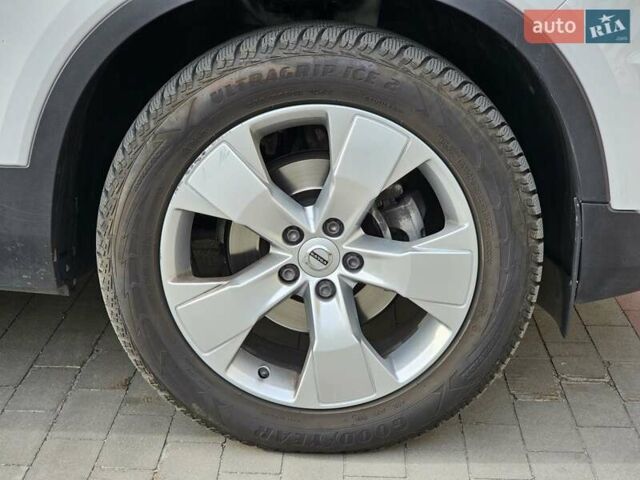 Білий Вольво XC40, об'ємом двигуна 1.48 л та пробігом 69 тис. км за 29200 $, фото 21 на Automoto.ua
