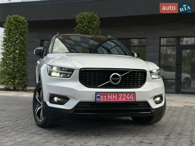 Белый Вольво XC40, объемом двигателя 1.5 л и пробегом 50 тыс. км за 34900 $, фото 16 на Automoto.ua