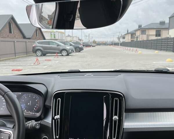 Белый Вольво XC40, объемом двигателя 1.48 л и пробегом 72 тыс. км за 28500 $, фото 10 на Automoto.ua