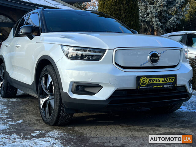 Белый Вольво XC40, объемом двигателя 78 л и пробегом 36 тыс. км за 27900 $, фото 8 на Automoto.ua