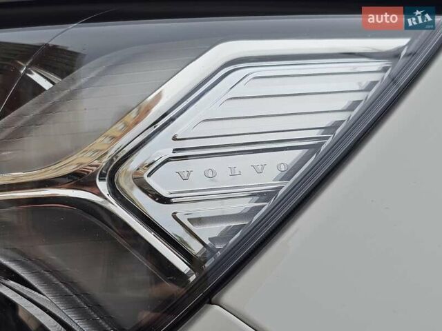 Білий Вольво XC40, об'ємом двигуна 1.48 л та пробігом 69 тис. км за 29200 $, фото 15 на Automoto.ua