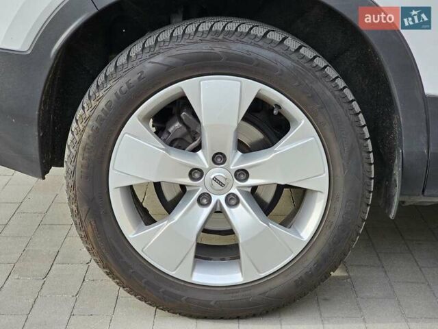 Білий Вольво XC40, об'ємом двигуна 1.48 л та пробігом 69 тис. км за 29200 $, фото 20 на Automoto.ua