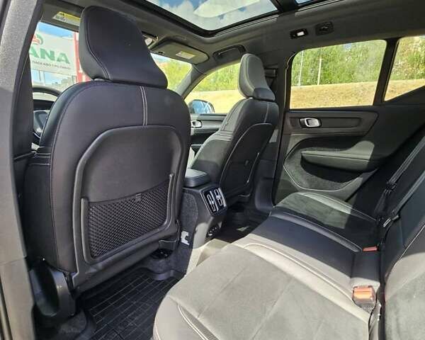 Белый Вольво XC40, объемом двигателя 0 л и пробегом 54 тыс. км за 27000 $, фото 10 на Automoto.ua