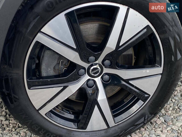 Вольво XC40 2021 в Самборе на Automoto.ua Белый Вольво XC40, объемом двигателя 0 л и пробегом 163 тыс. км за 23999 $, фото 8 на Automoto.ua